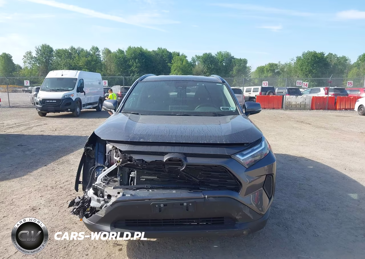 2022 Toyota Rav4 Xle VIN:2T3P1RFVXNC284017 - 13