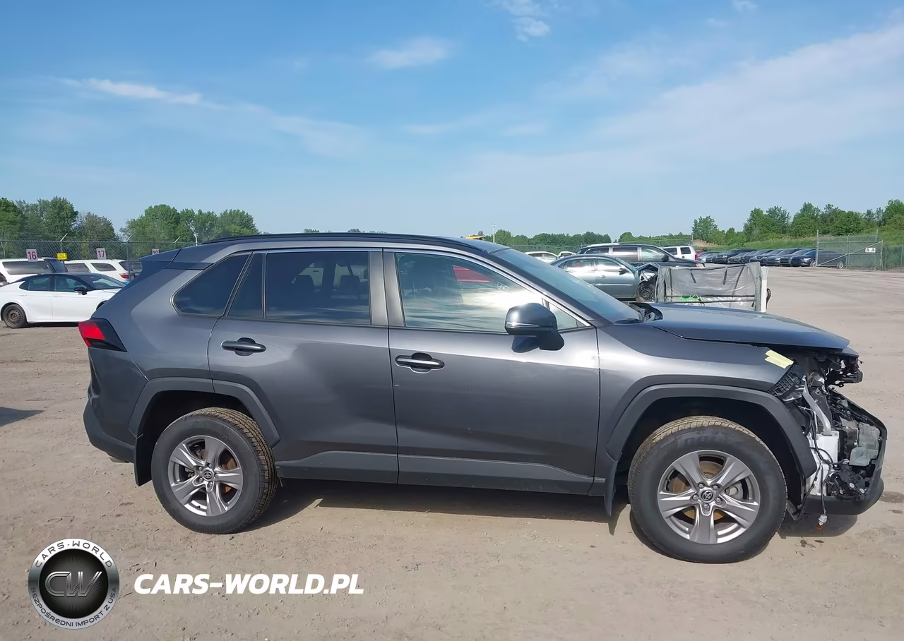 2022 Toyota Rav4 Xle VIN:2T3P1RFVXNC284017 - 14
