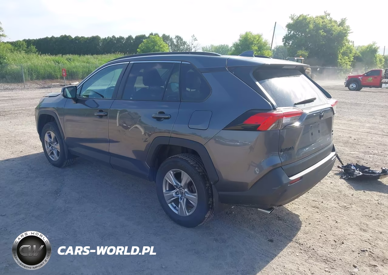 2022 Toyota Rav4 Xle VIN:2T3P1RFVXNC284017 - 3
