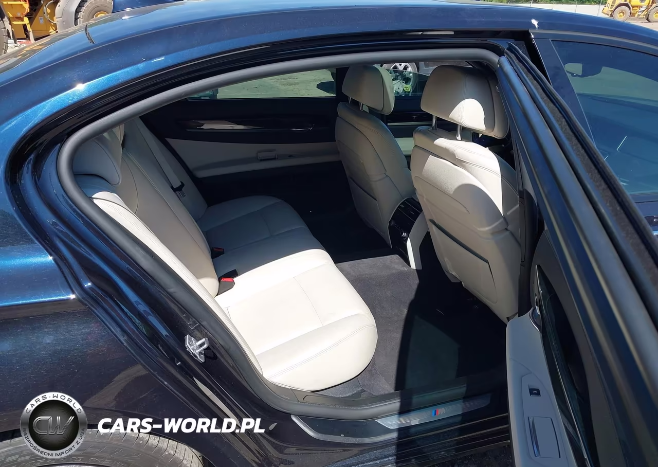 2014 BMW 740Li xDrive VIN:WBAYF4C59ED282099 - 8
