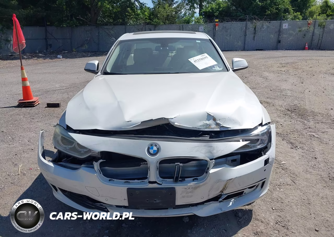 2015 BMW 328I xDrive VIN:WBA3B3G56FNT17283 - 11