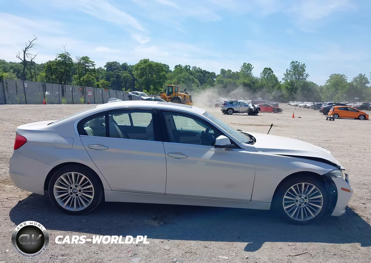 2015 BMW 328I xDrive VIN:WBA3B3G56FNT17283 - 12