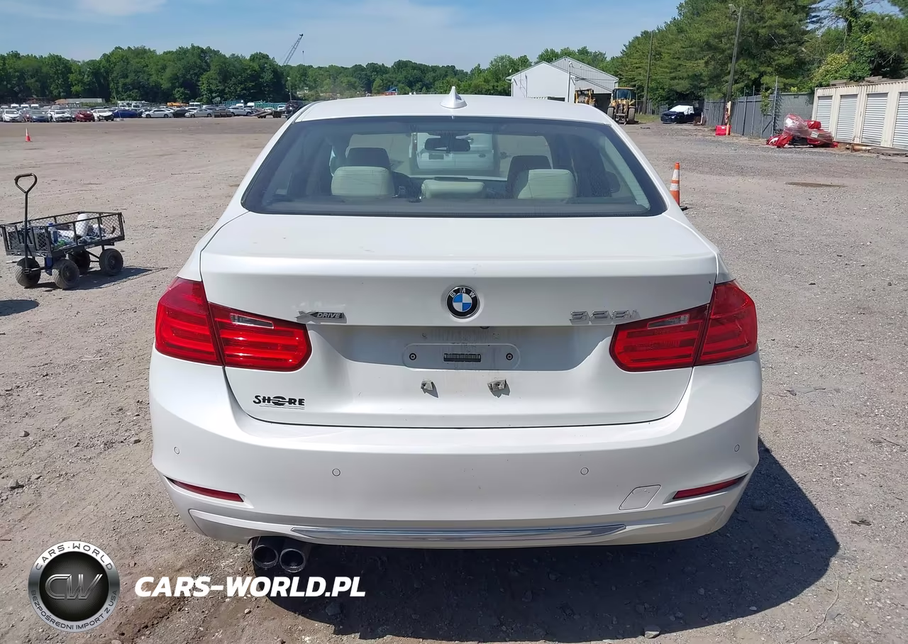 2015 BMW 328I xDrive VIN:WBA3B3G56FNT17283 - 15