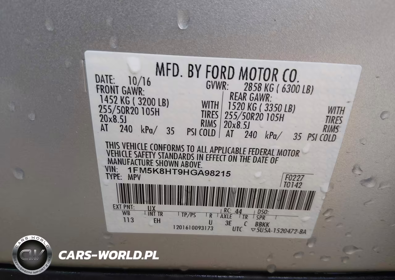 2017 Ford Explorer Platinum VIN:1FM5K8HT9HGA98215 - 9