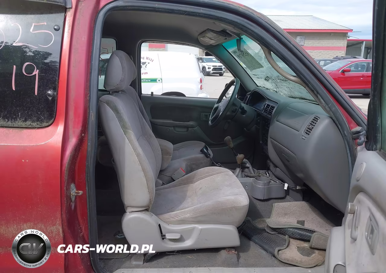2001 Toyota Tacoma Base V6 VIN:5TEWN72N31Z753455 - 5