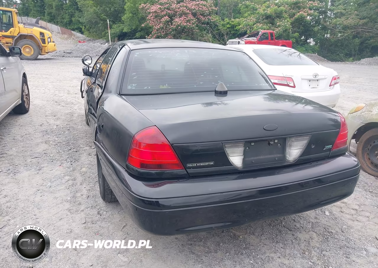 2011 Ford Crown Victoria Police Interceptor VIN:2FABP7BV3BX120455 - 3