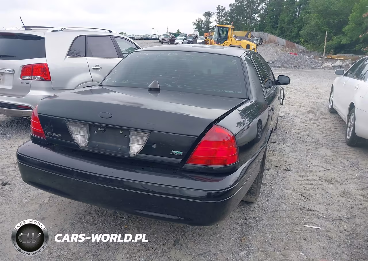 2011 Ford Crown Victoria Police Interceptor VIN:2FABP7BV3BX120455 - 4