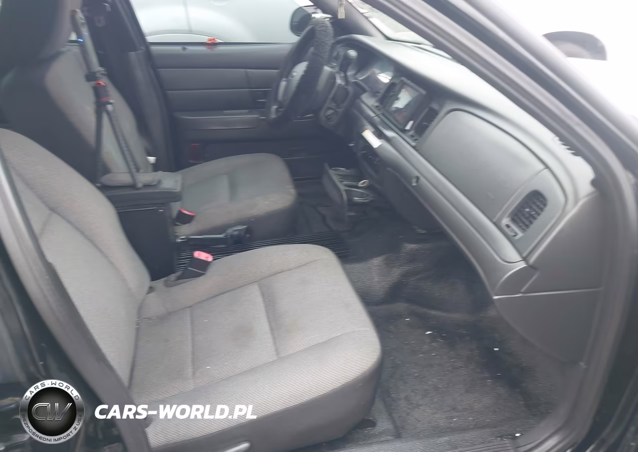 2011 Ford Crown Victoria Police Interceptor VIN:2FABP7BV3BX120455 - 5