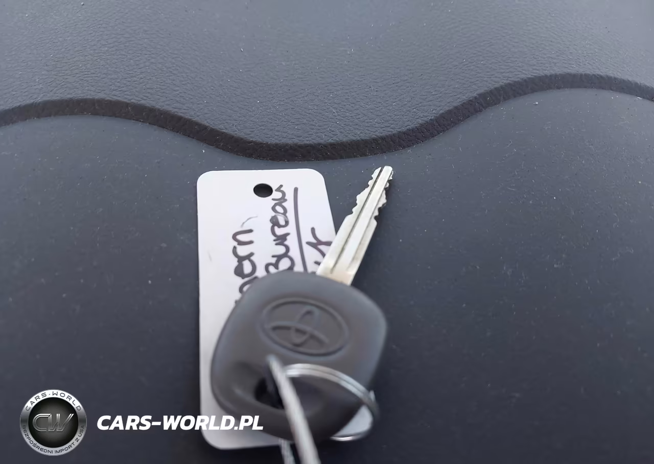 2011 Toyota Corolla Le VIN:2T1BU4EEXBC581203 - 11