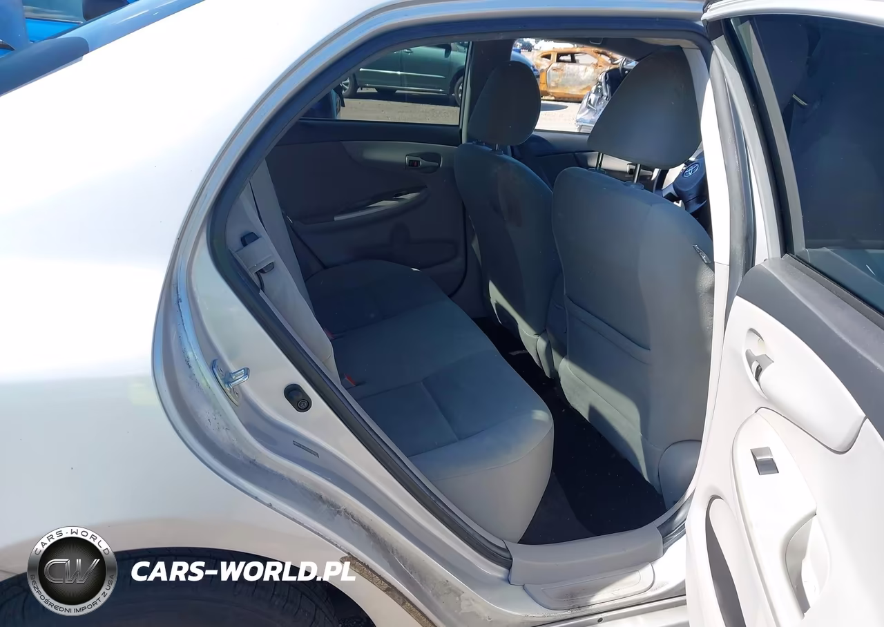 2011 Toyota Corolla Le VIN:2T1BU4EEXBC581203 - 8