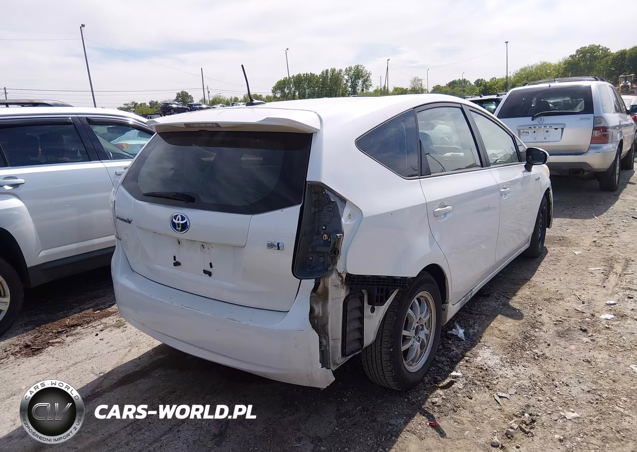 2012 Toyota Prius V Three VIN:JTDZN3EU3C3027380 - 4