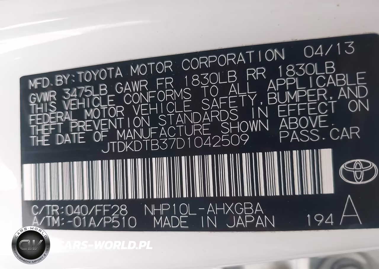 2013 Toyota Prius C Three VIN:JTDKDTB37D1042509 - 9