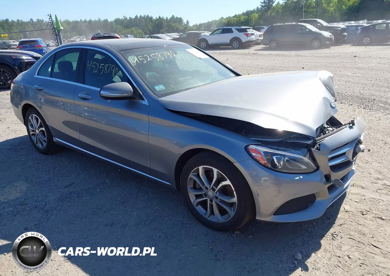 2015 Mercedes-Benz C 300 4Matic – zdjęcie 1 z 16