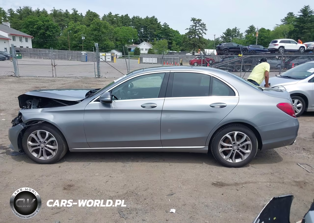 2015 Mercedes-Benz C 300 4Matic VIN:55SWF4KB8FU087105 - 14