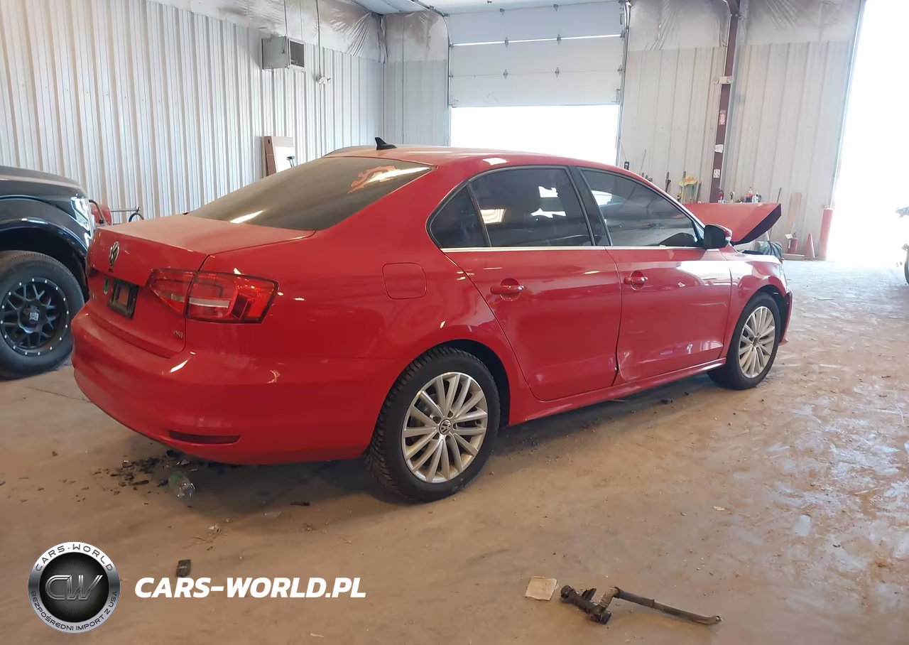 2015 Volkswagen Jetta 1.8T Se VIN:3VWD17AJ1FM403843 - 4