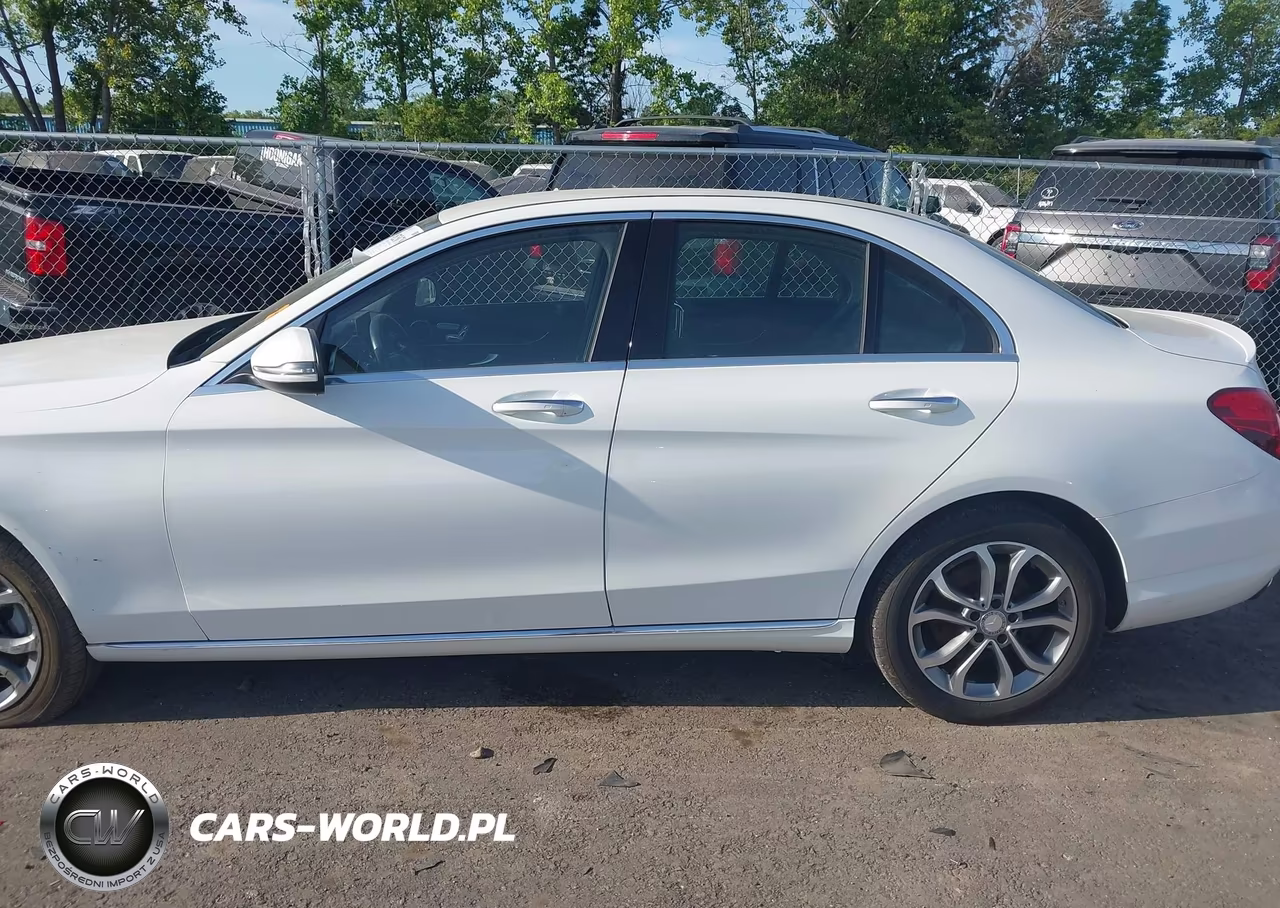2016 Mercedes-Benz C 300 4Matic VIN:55SWF4KB8GU134635 - 14