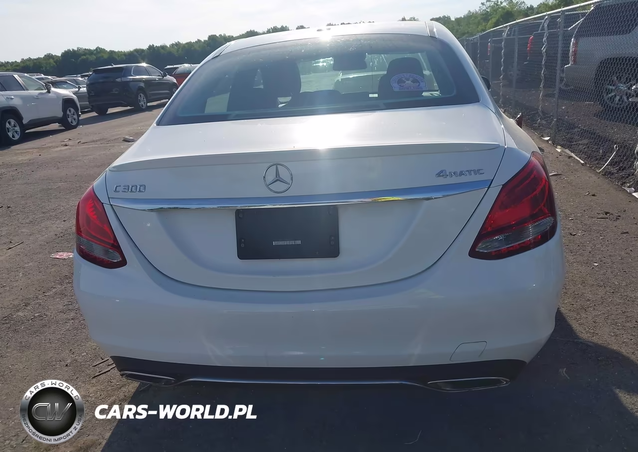 2016 Mercedes-Benz C 300 4Matic VIN:55SWF4KB8GU134635 - 16