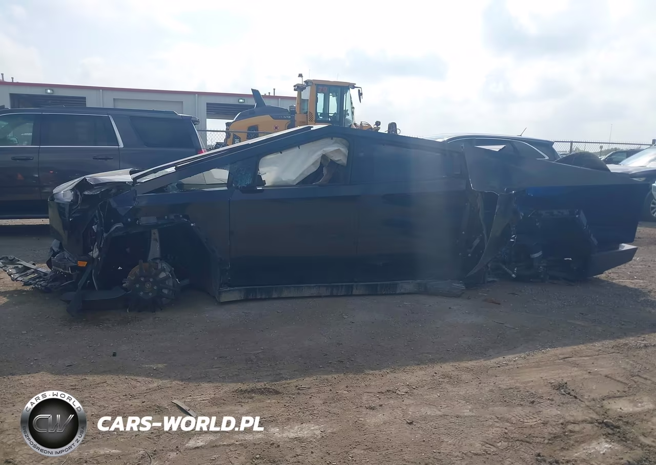 2025 Tesla Cybertruck All-Wheel Drive VIN:7G2CEHED4SA076067 - 14