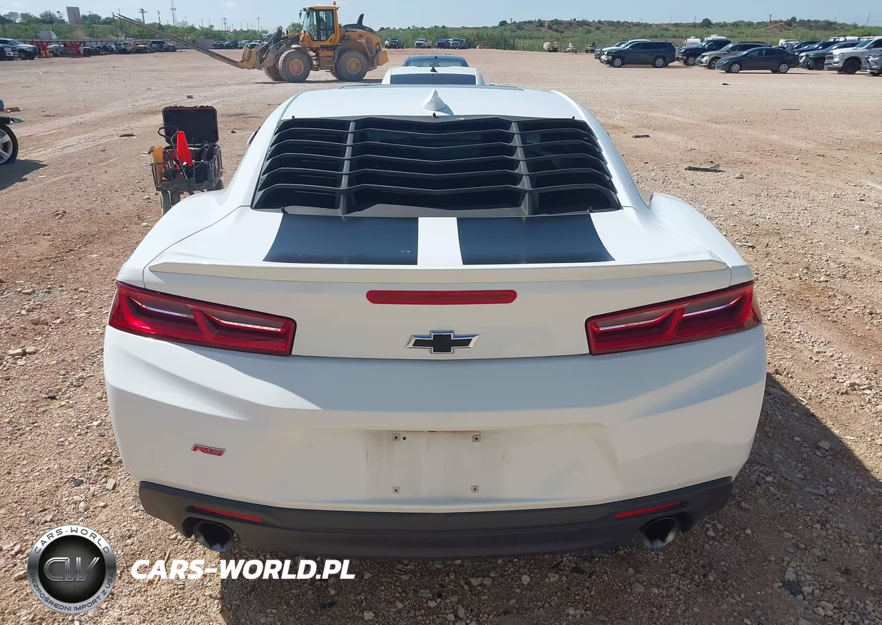 2018 Chevrolet Camaro 2Lt VIN:1G1FD1RS2J0123284 - 16