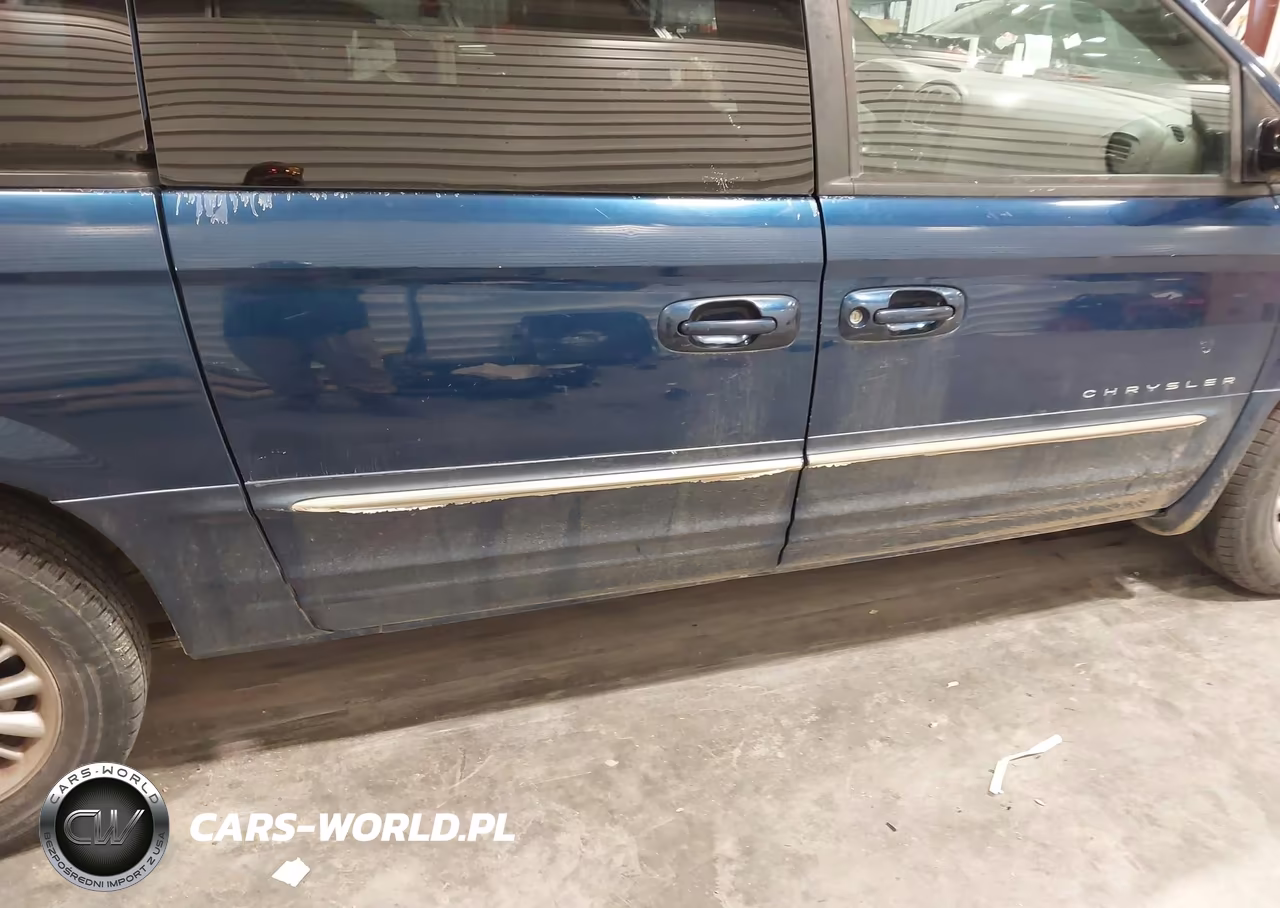 2001 Chrysler Town & Country Limited VIN:2C8GT64L01R283874 - 12