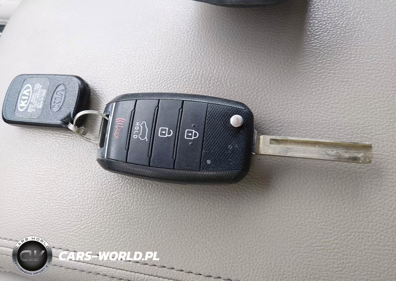 2018 Kia Sorento 2.4L Lx VIN:5XYPG4A34JG357395 - 11