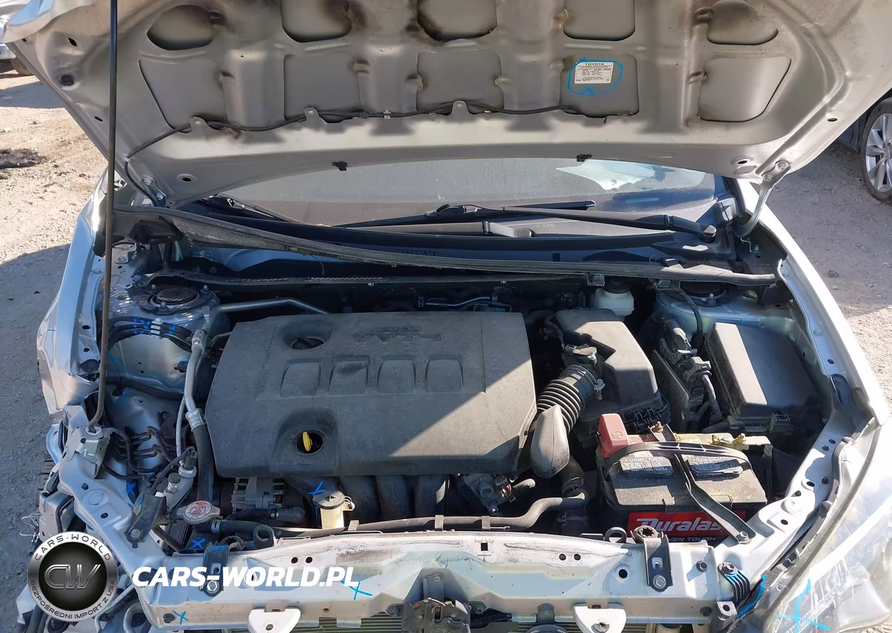 2018 Toyota Corolla Le VIN:2T1BURHE3JC092956 - 10