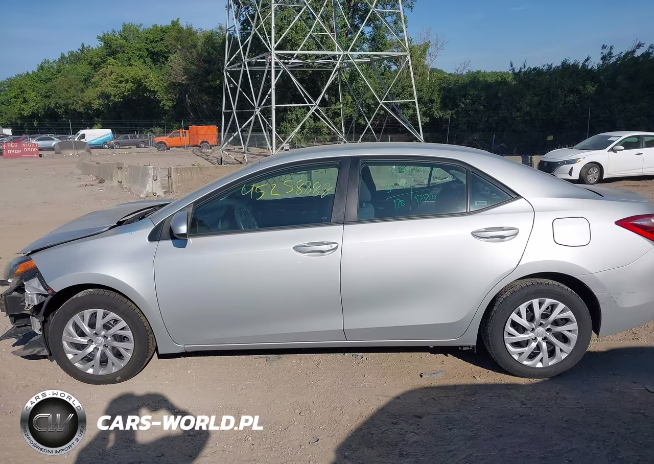 2018 Toyota Corolla Le VIN:2T1BURHE3JC092956 - 15