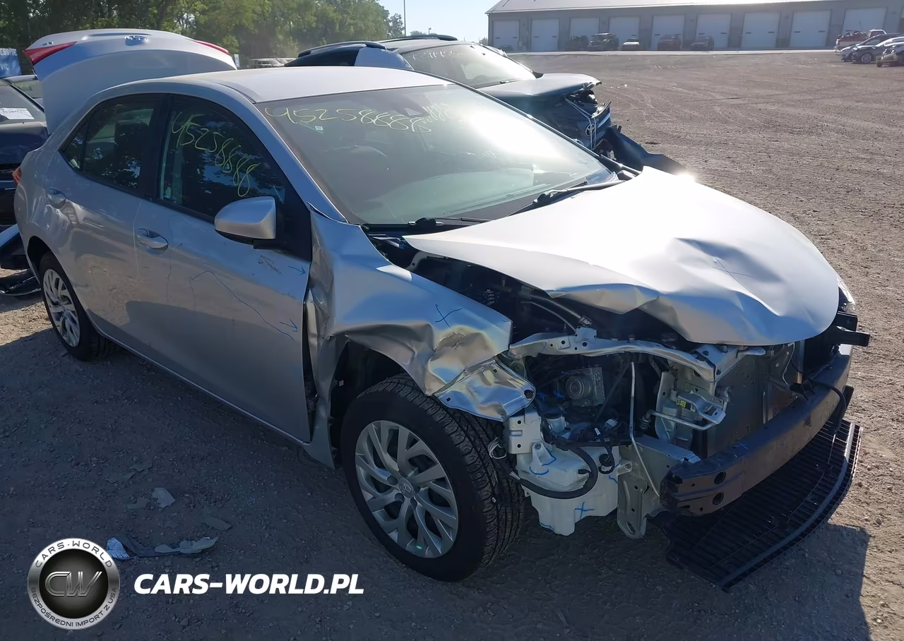 2018 Toyota Corolla Le VIN:2T1BURHE3JC092956 - 6