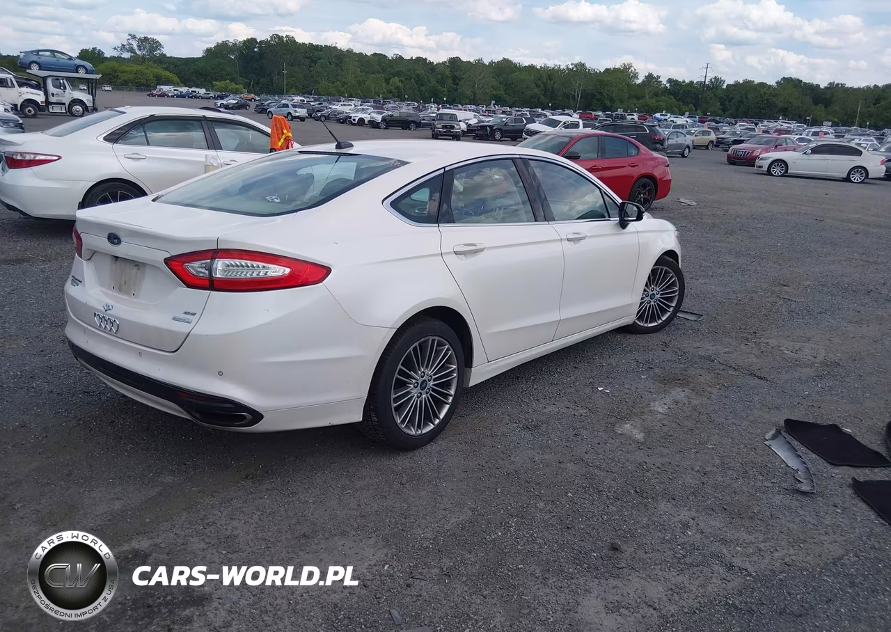 2013 Ford Fusion Se VIN:3FA6P0H96DR105128 - 4