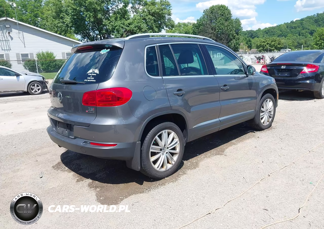 2016 Volkswagen Tiguan Se VIN:WVGBV7AX9GW609167 - 4