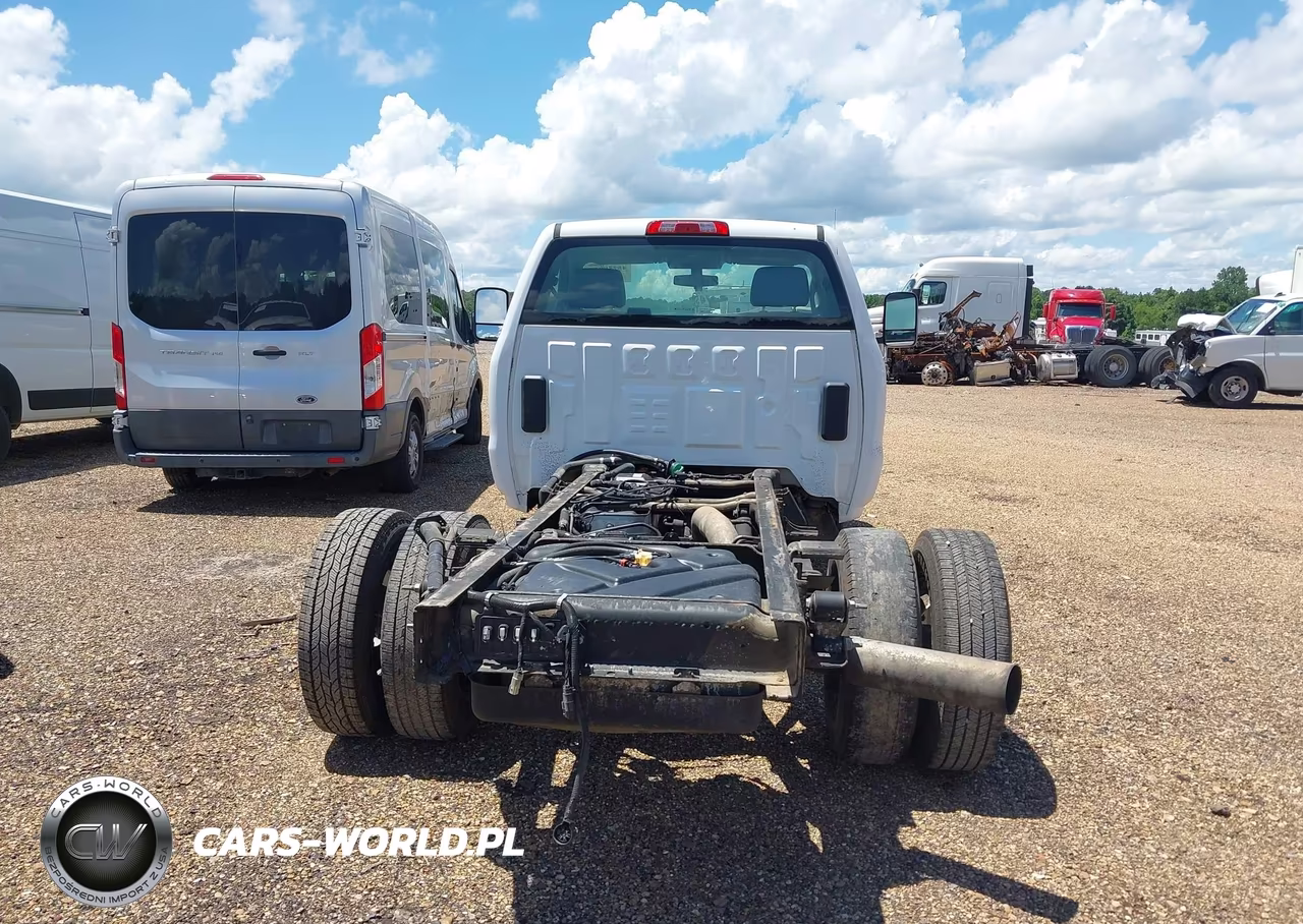 2019 GMC Sierra 3500Hd Chassis VIN:1GD31TCY5KF202812 - 15