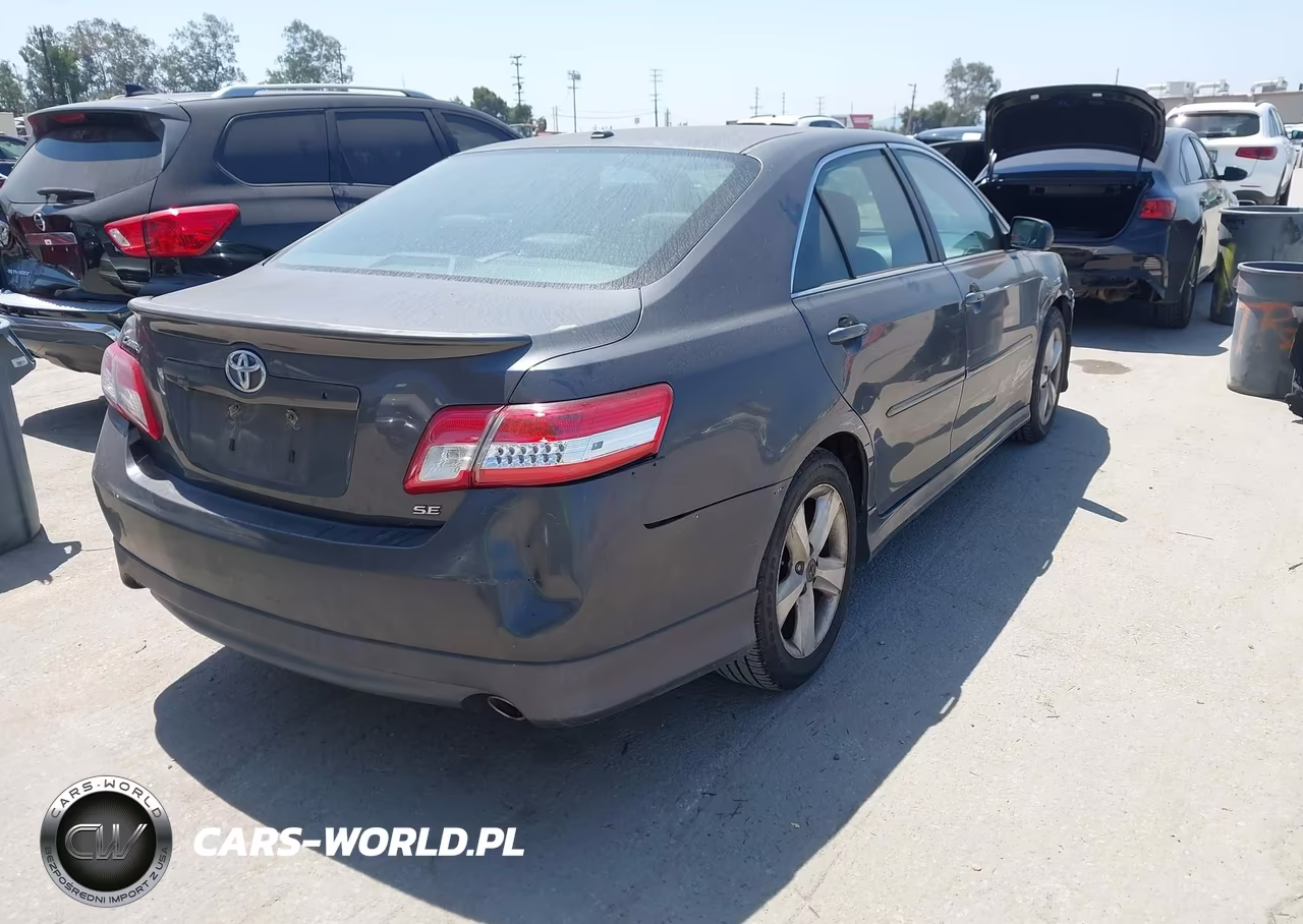 2010 Toyota Camry Se V6 VIN:4T1BK3EK3AU099076 - 4