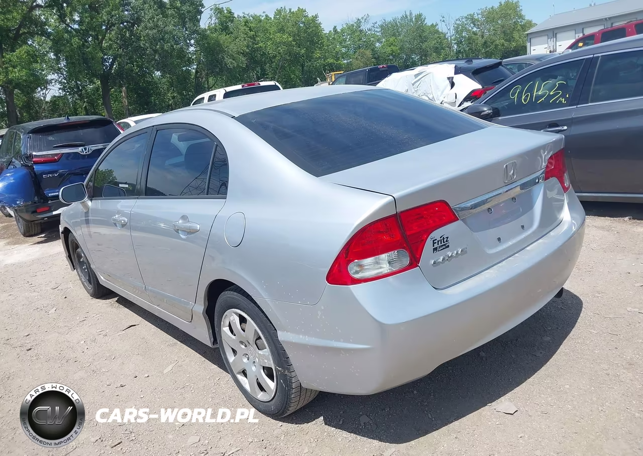 2010 Honda Civic Lx VIN:2HGFA1F5XAH330081 - 3