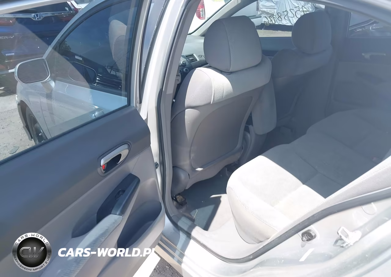 2010 Honda Civic Lx VIN:2HGFA1F5XAH330081 - 8