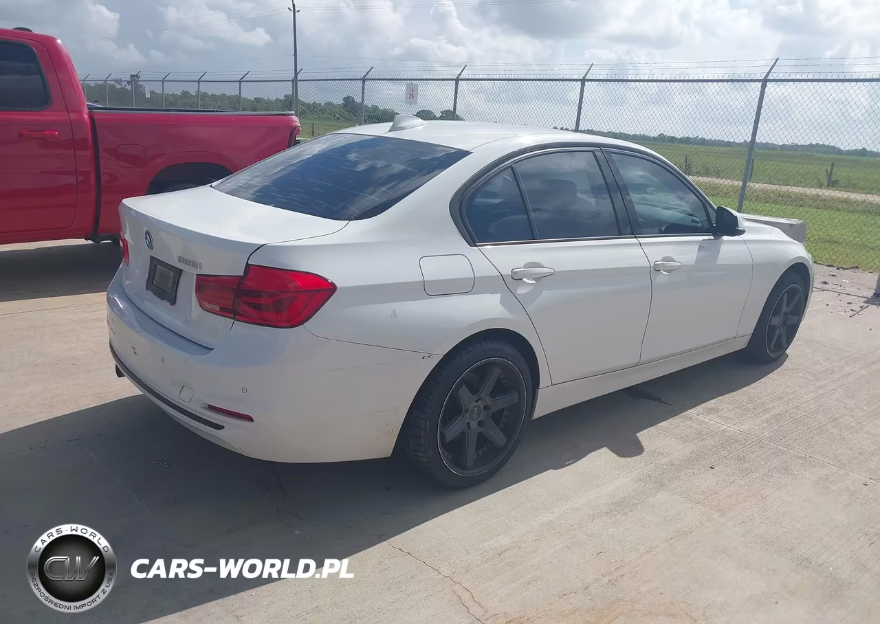 2016 BMW 328I VIN:WBA8E9G57GNT81835 - 4