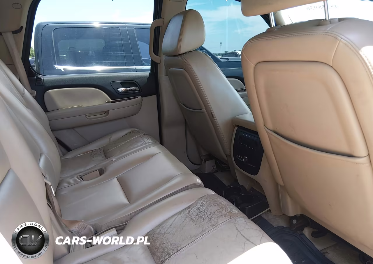 2007 Chevrolet Tahoe Lt VIN:1GNFC13J37R177828 - 8