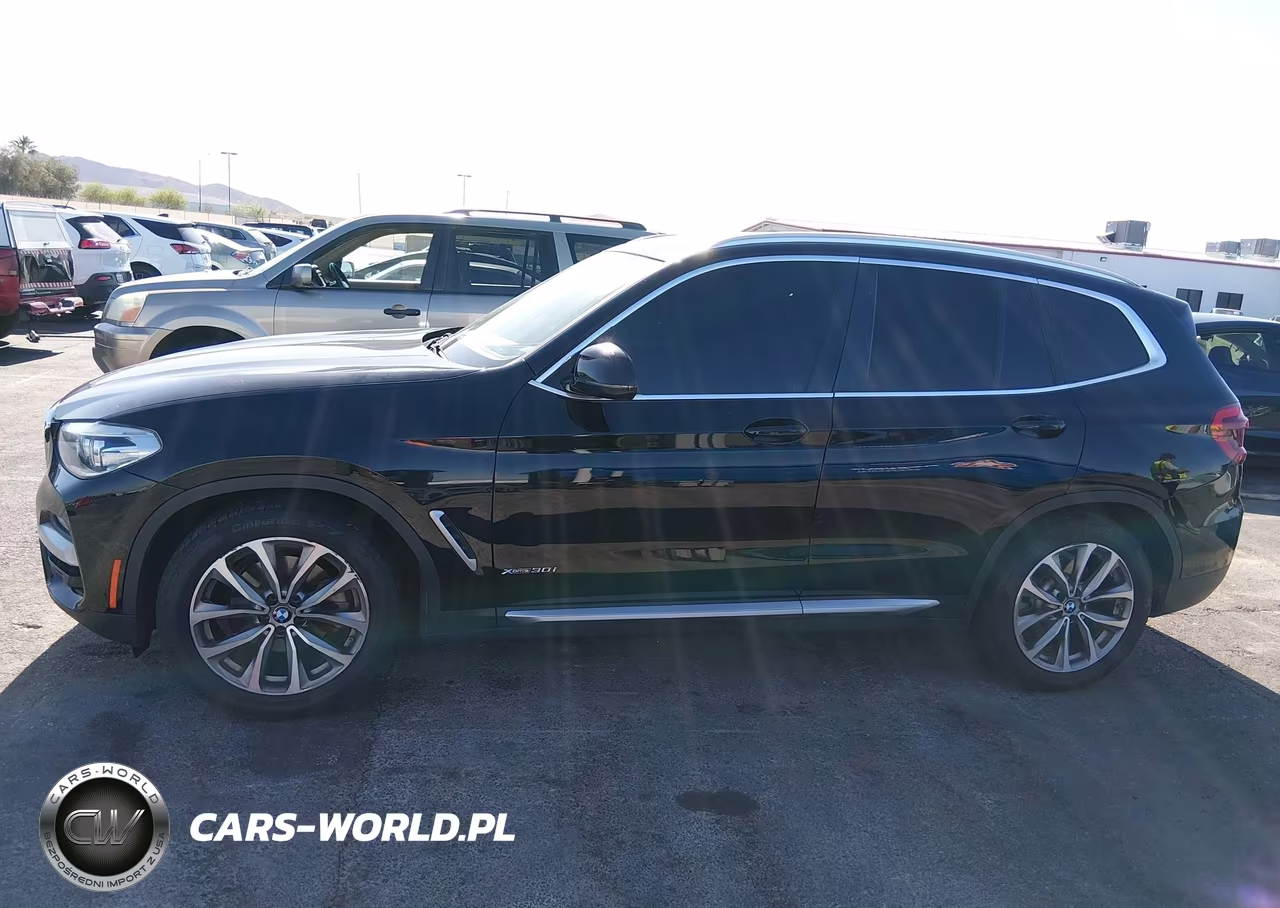 2018 BMW X3 xDrive30I VIN:5UXTR9C57JLC79205 - 14