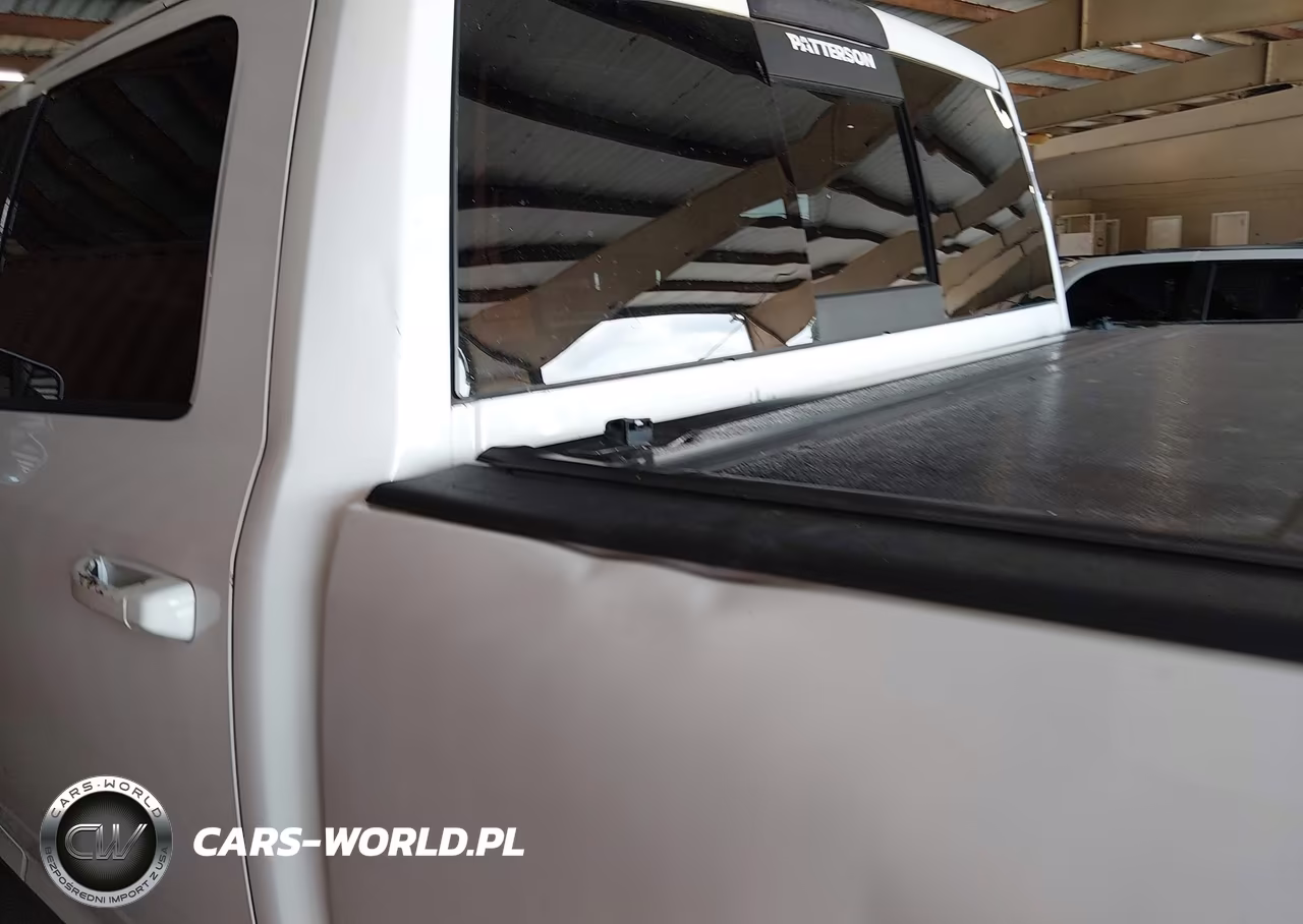 2016 Ram 2500 Laramie Longhorn VIN:3C6UR5GL5GG106803 - 20