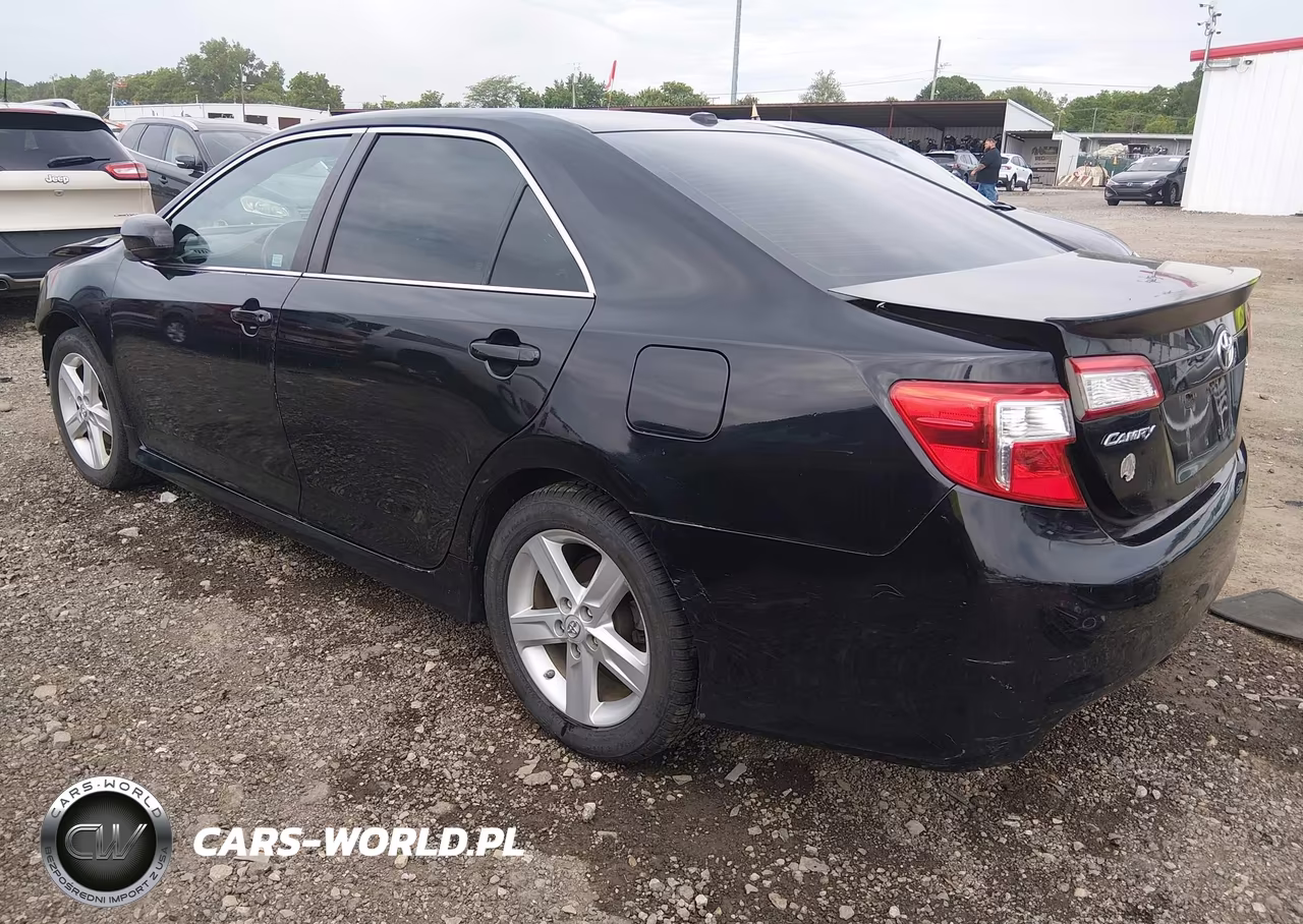 2013 Toyota Camry Se VIN:4T1BF1FK3DU250090 - 3