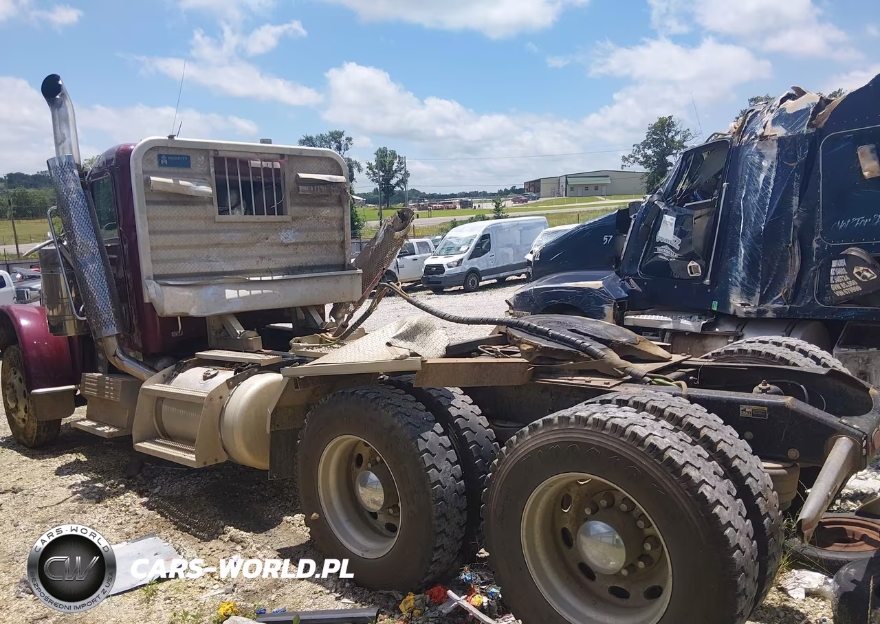2020 Peterbilt 389 VIN:2XPXD40X8LM667444 - 3