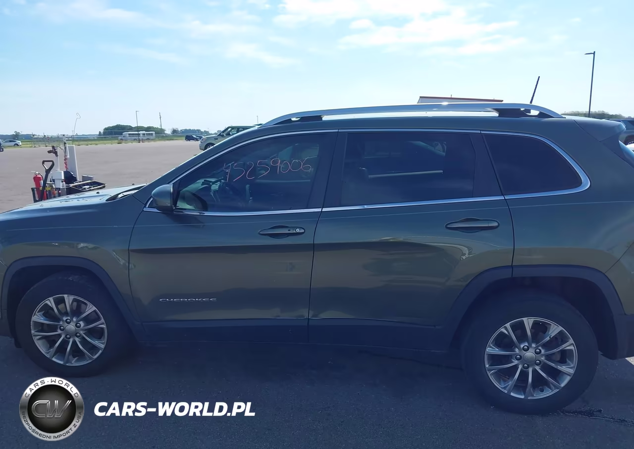 2019 Jeep Cherokee Latitude Plus Fwd VIN:1C4PJLLB9KD226477 - 14