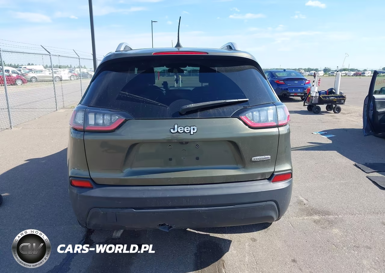 2019 Jeep Cherokee Latitude Plus Fwd VIN:1C4PJLLB9KD226477 - 16