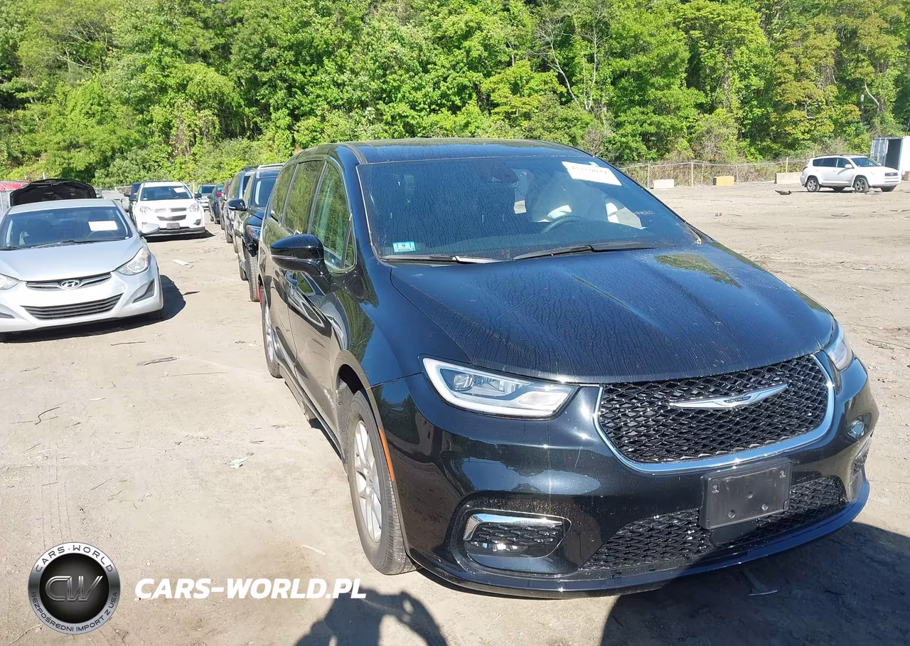 2024 Chrysler Pacifica Touring – zdjęcie 1 z 16