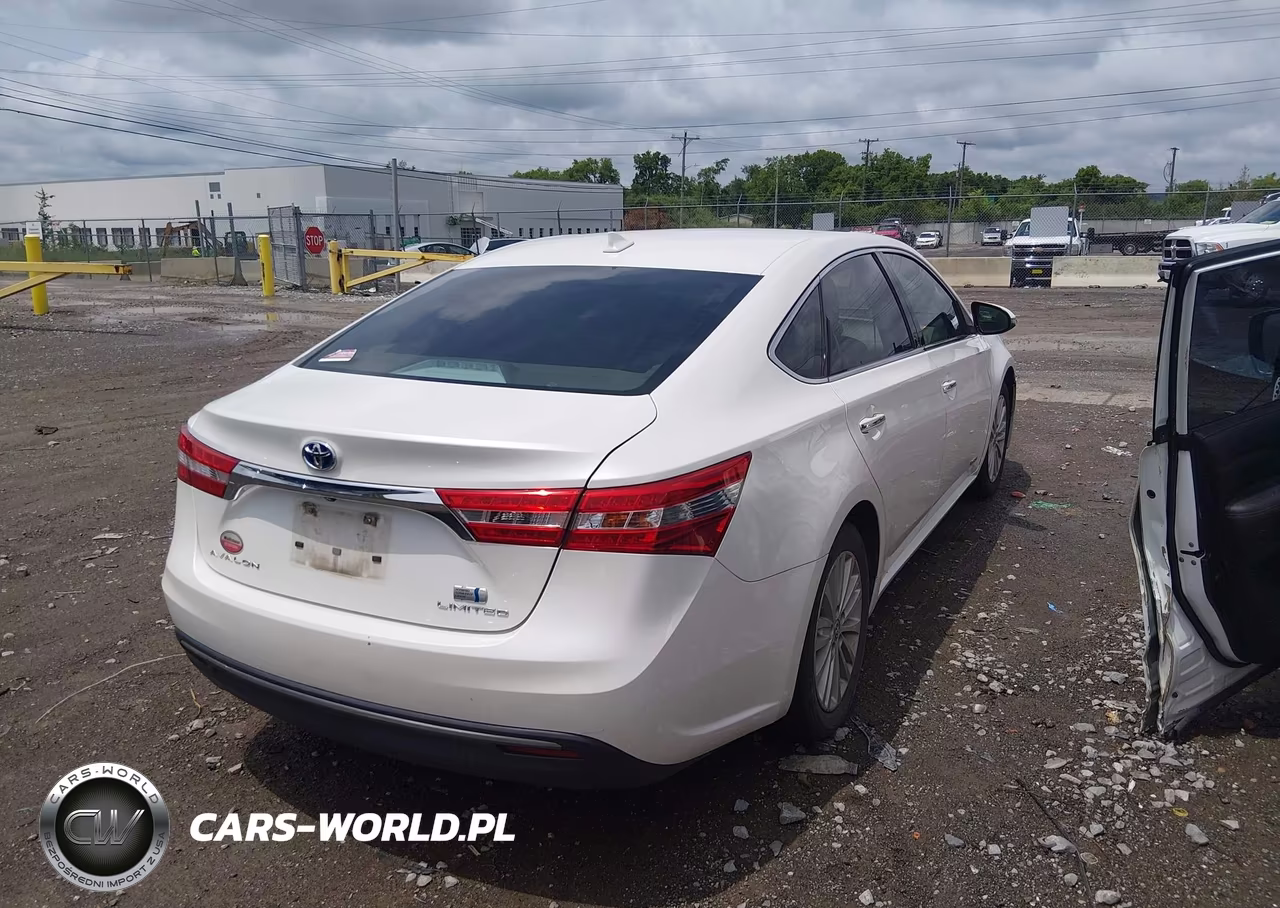 2013 Toyota Avalon Hybrid Limited VIN:4T1BD1EB1DU003528 - 4