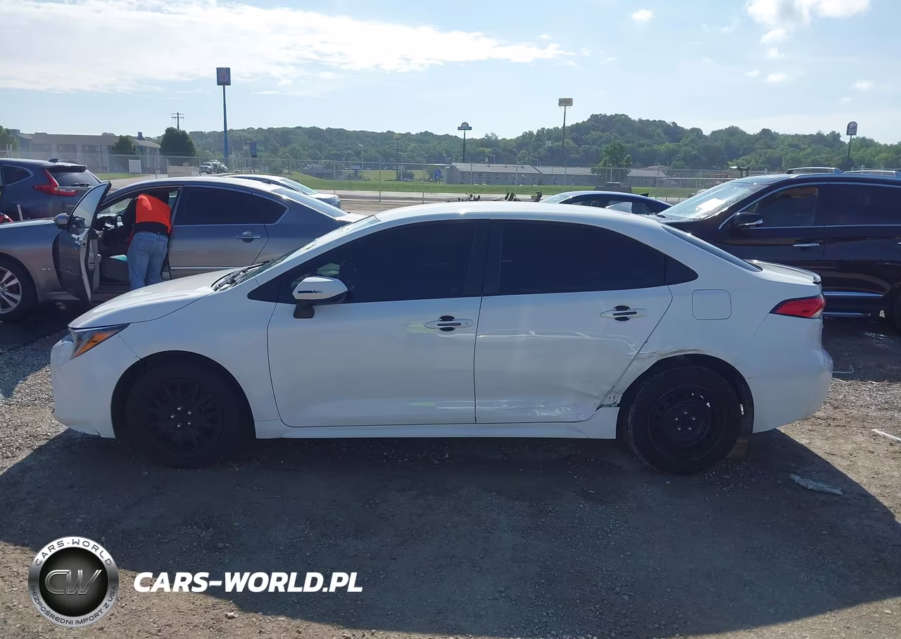 2021 Toyota Corolla Le VIN:5YFEPMAE3MP181318 - 14