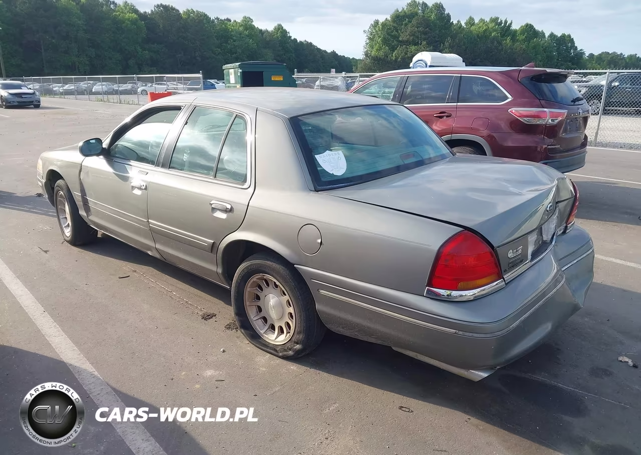 1999 Ford Crown Victoria Lx VIN:2FAFP74W8XX142577 - 3