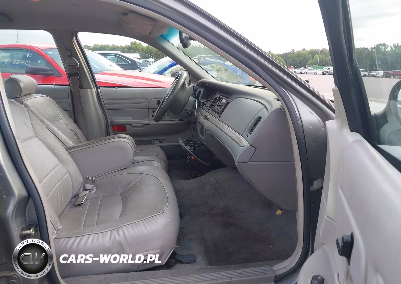 1999 Ford Crown Victoria Lx VIN:2FAFP74W8XX142577 - 5