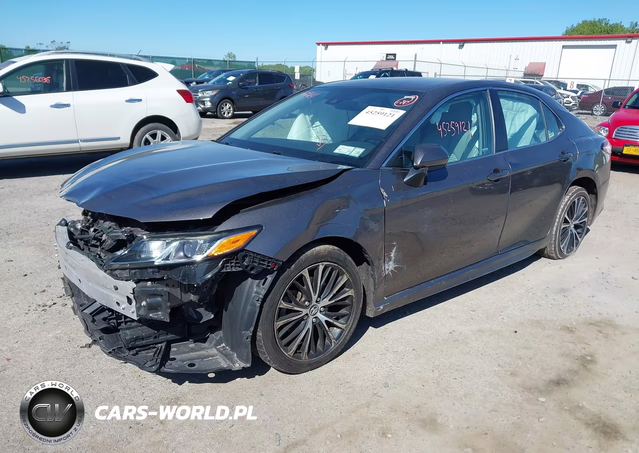 2020 Toyota Camry Se VIN:4T1G11AK4LU334767 - 2
