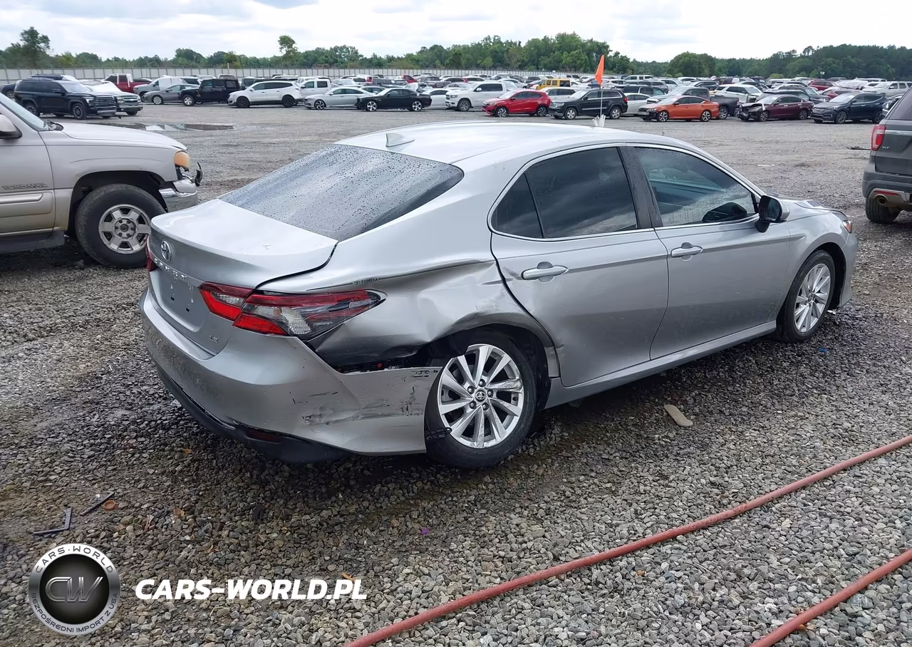 2023 Toyota Camry Le VIN:4T1C11AK5PU725818 - 4