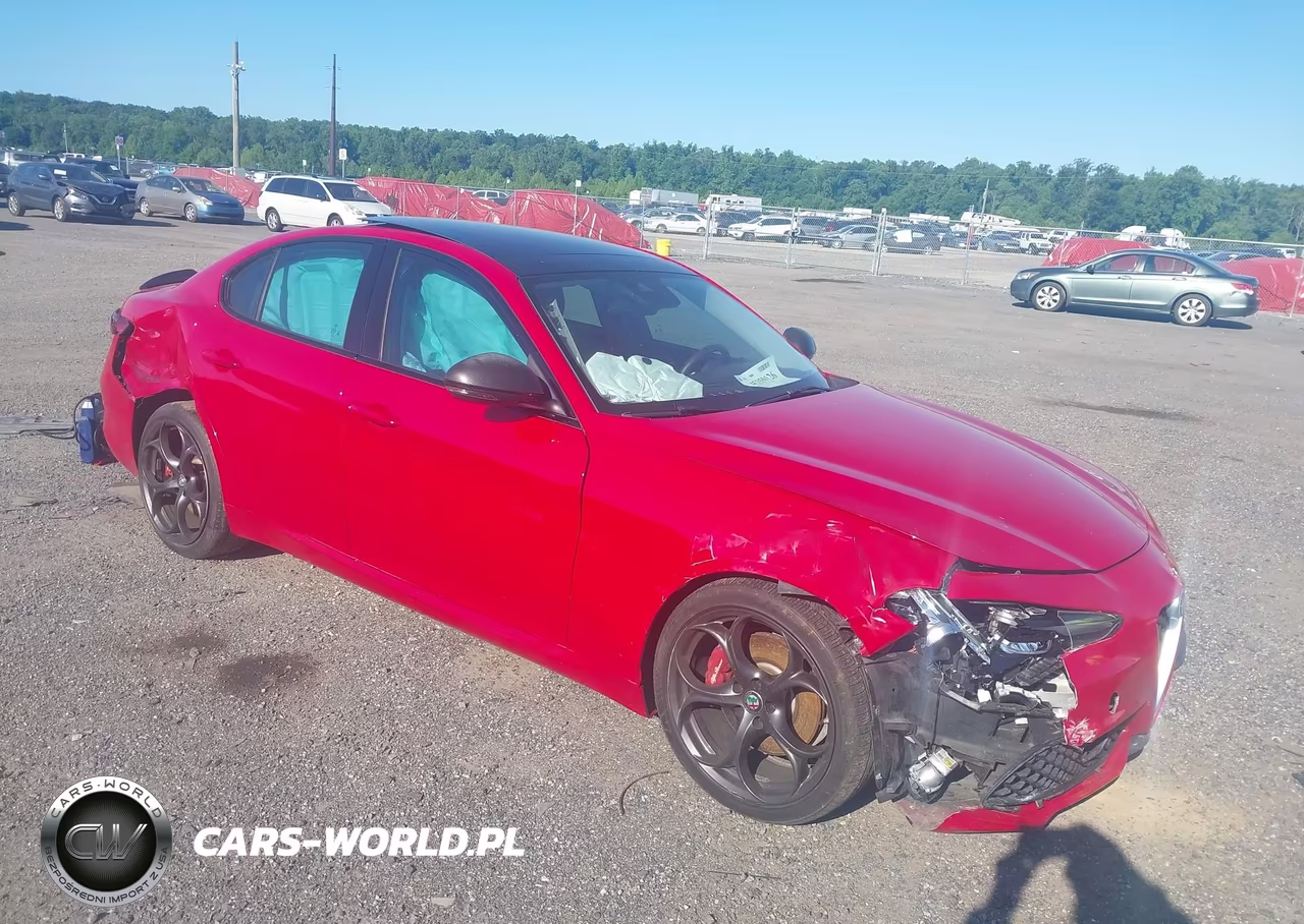 2017 Alfa Romeo Giulia Ti Awd